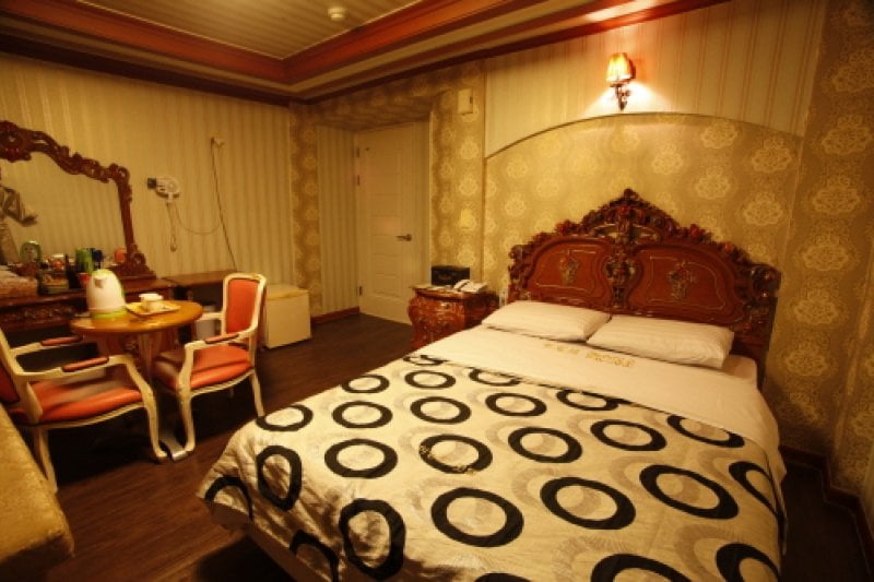 Hiddink Motel - Goodstay  (11/24)