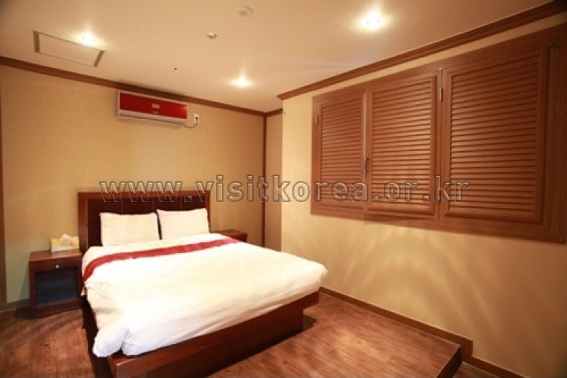 FnT Hotel - Goodstay  (5/30)