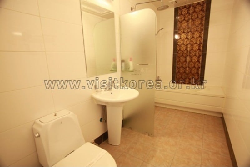 FnT Hotel - Goodstay  (11/30)