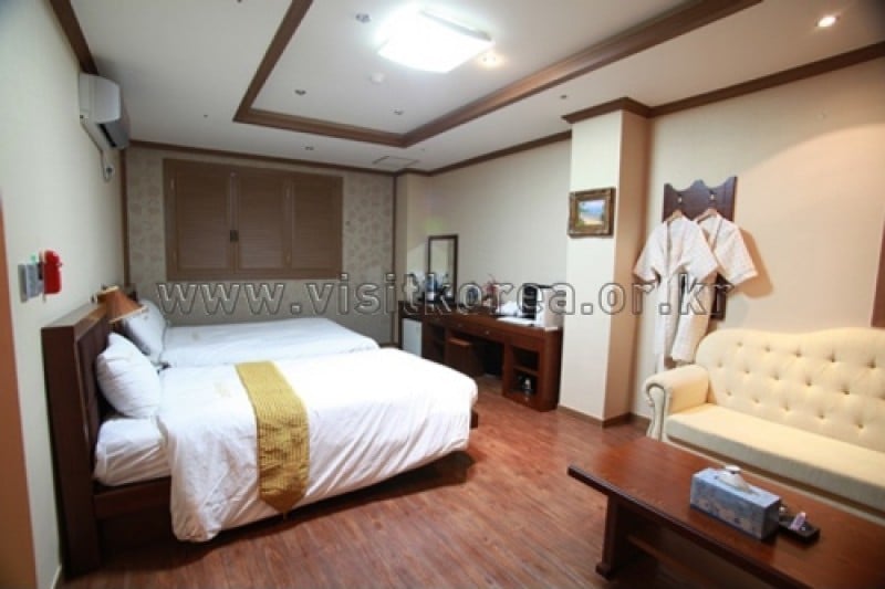 FnT Hotel - Goodstay  (15/30)