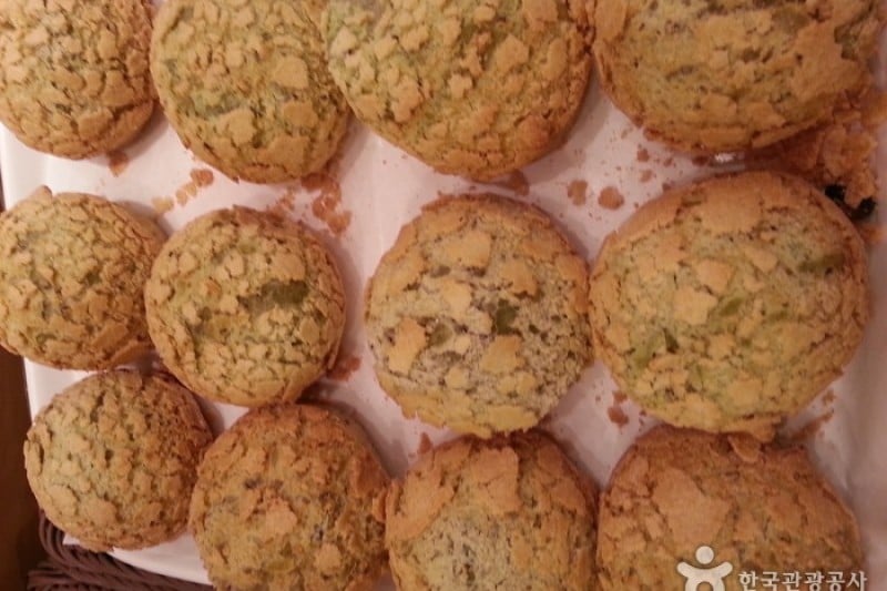 Kungjeon Bakery (궁전제과) (5/29)