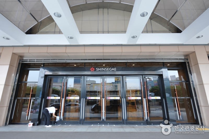 Shinsegae Department Store - Gwangju Branch  (6/6)