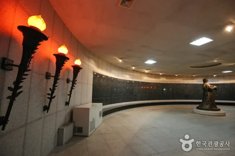 5·18 Memorial Park  (19/38)