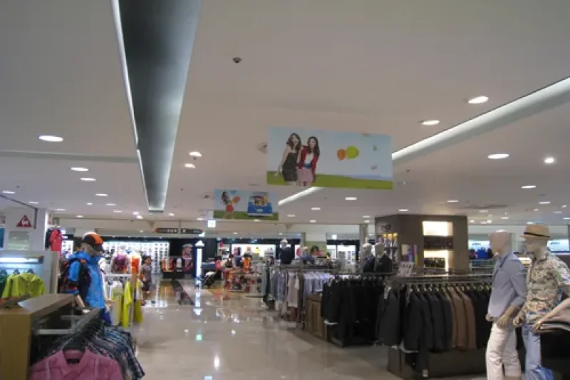 Lotte Outlets - Gwangju World Cup Branch  (5/17)