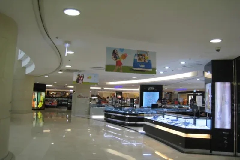 Lotte Outlets - Gwangju World Cup Branch  (6/17)