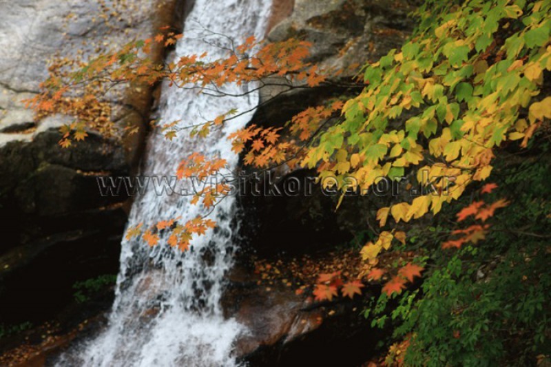 Guryong Falls  (4/6)