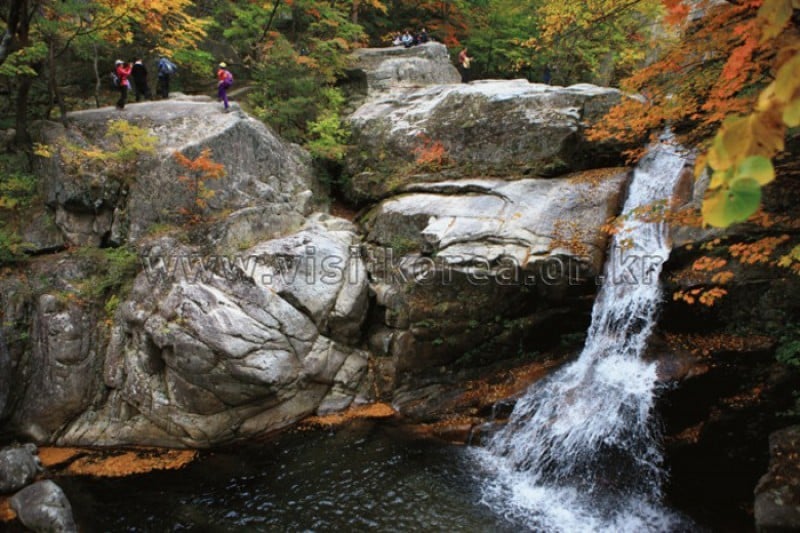Guryong Falls  (6/6)