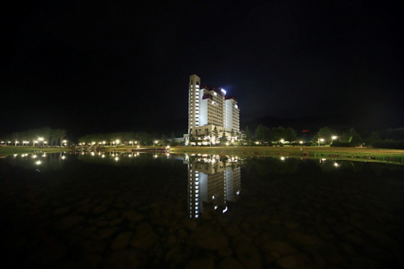 The Kensington Flora Hotel  (2/9)