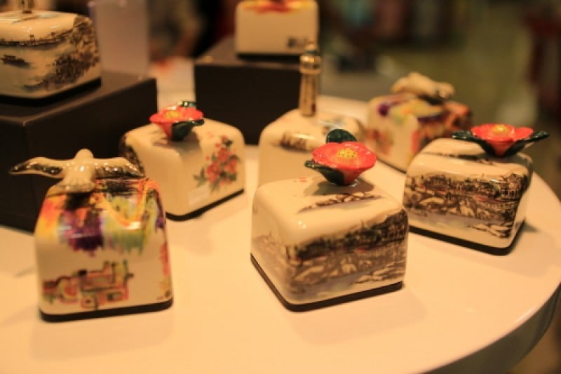 Home Plus Tourist Souvenir Shop  (3/5)