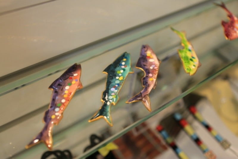 Home Plus Tourist Souvenir Shop  (4/5)