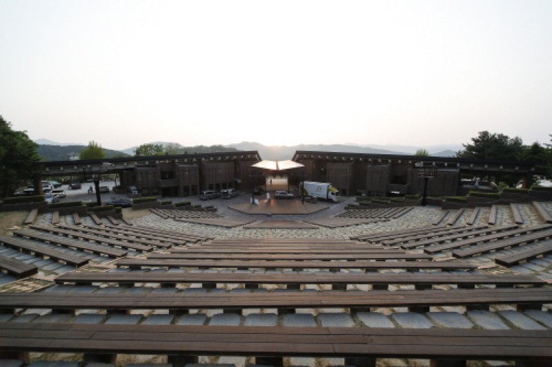 KT&amp;G Sangsangmadang Chuncheon Art Center  (9/12)