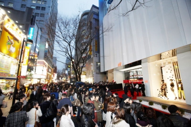 H&M - Myeongdong Branch No.1 (H&M - 명동1호점) (6/6)