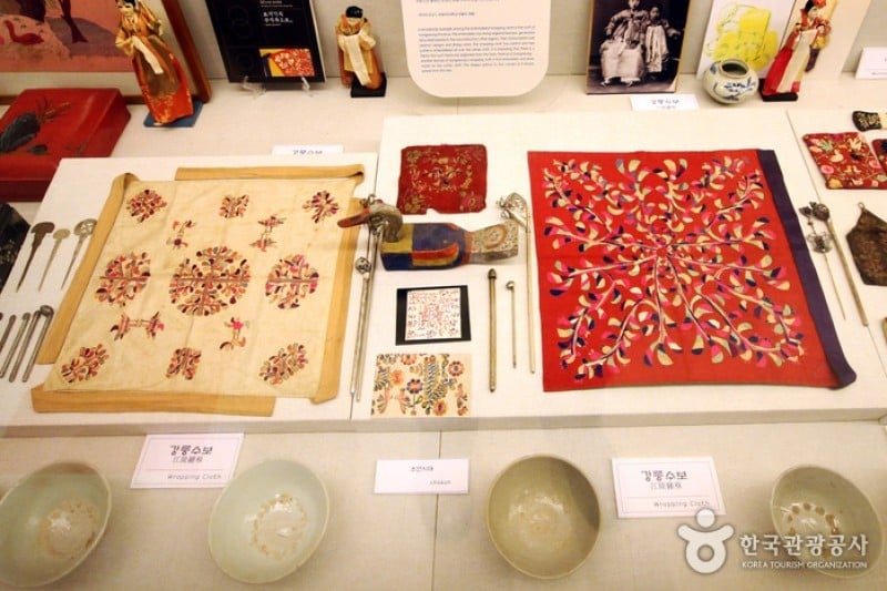 Museum of Oriental Embroidery  (3/8)