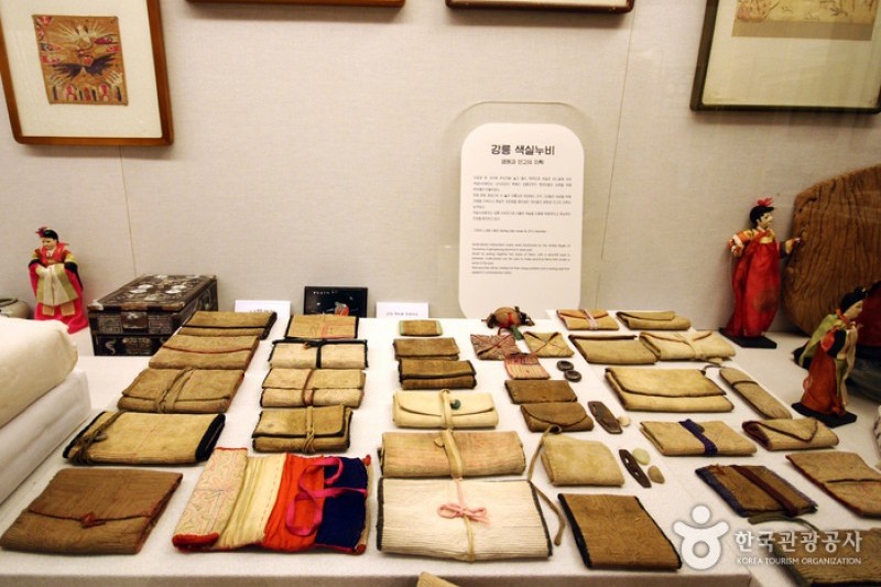 Museum of Oriental Embroidery  (4/8)
