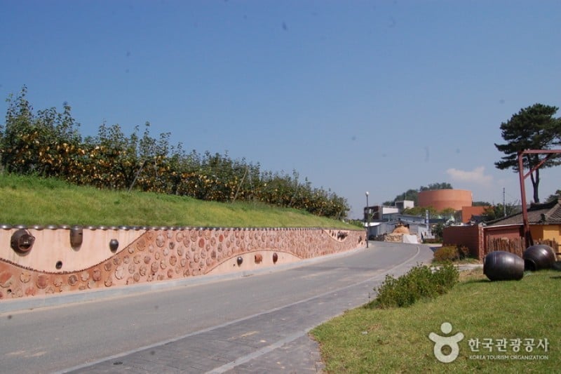 Oegosan Onggi Village  (6/33)