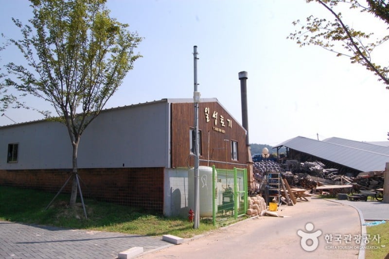 Oegosan Onggi Village  (7/33)