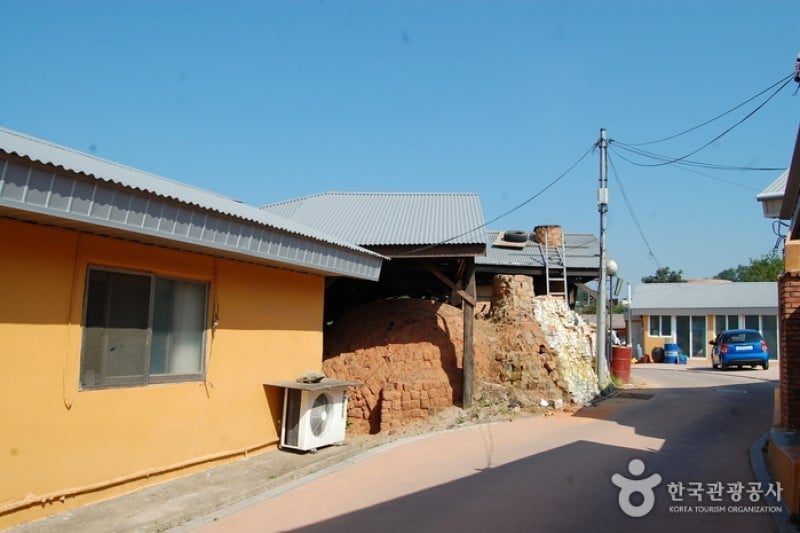 Oegosan Onggi Village  (23/33)