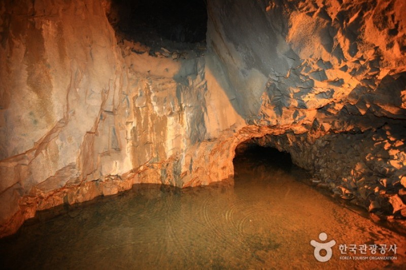 Amethyst Cavern Park  (3/19)