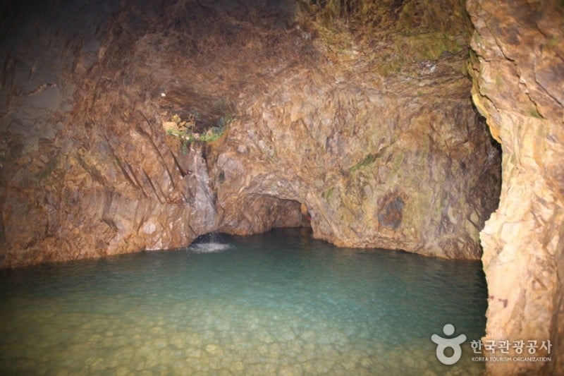 Amethyst Cavern Park  (8/19)