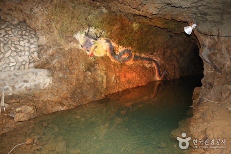 Amethyst Cavern Park  (13/19)