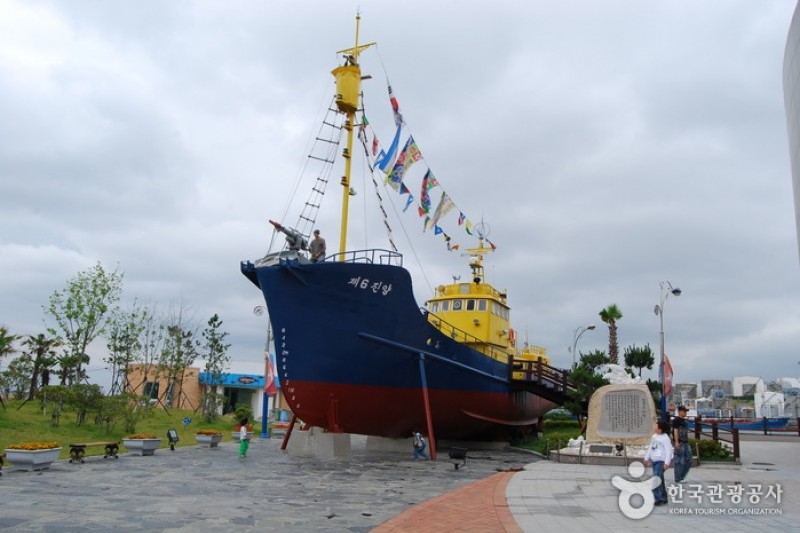 Jangsaengpo Whale Museum  (7/8)