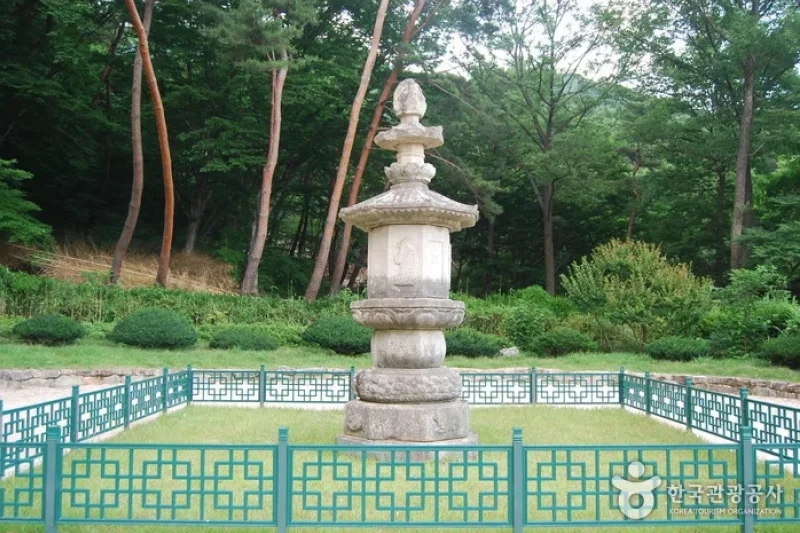 Seongnamsa Temple  (2/18)