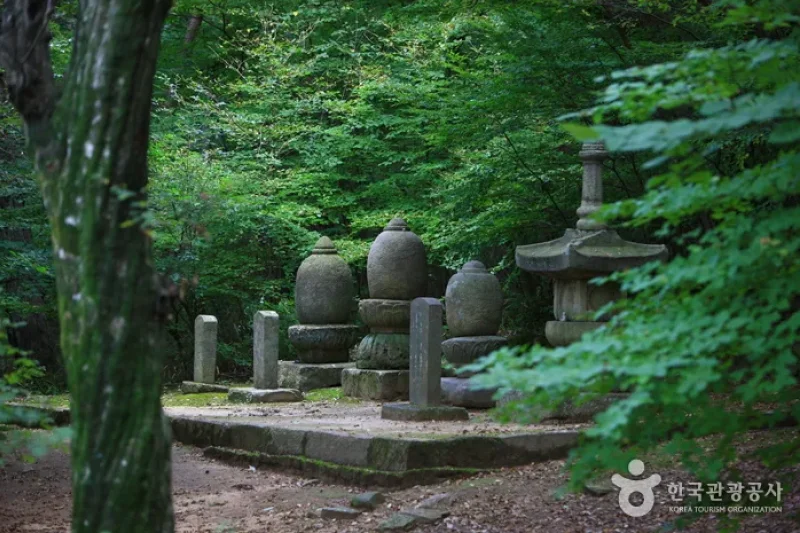 Seongnamsa Temple  (17/18)