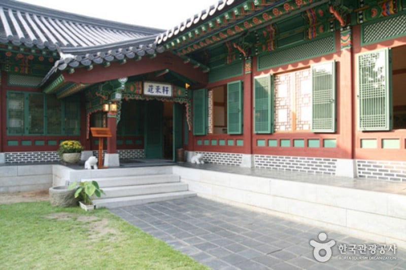 Bongraeheon Mayfield Hotel (5/15)