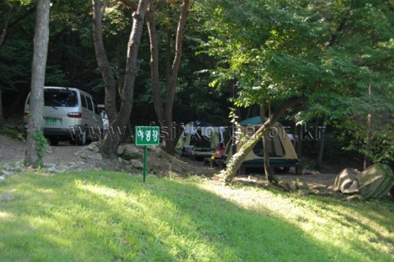 Geumgang Natural Recreation Forest  (2/8)