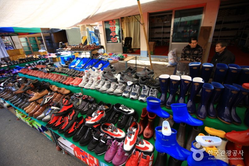 Muju Firefly Market  (4/5)