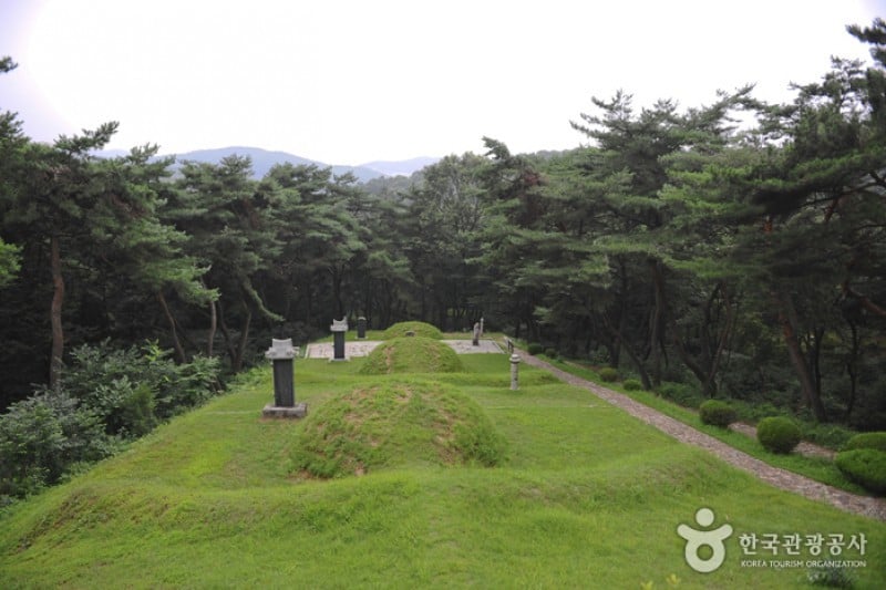 Yulgok Historical Site  (6/25)