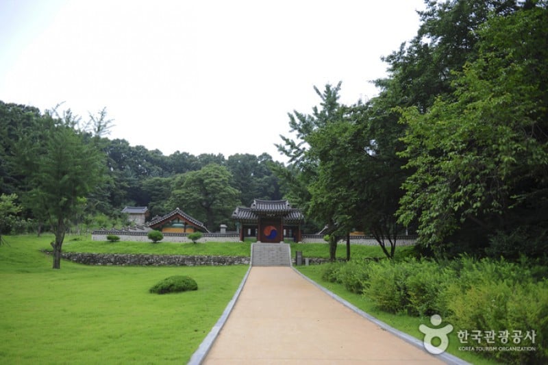 Yulgok Historical Site  (15/25)
