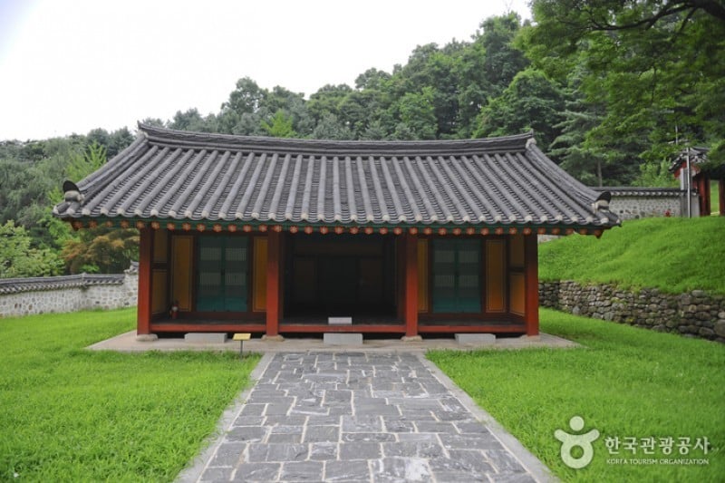 Yulgok Historical Site  (17/25)