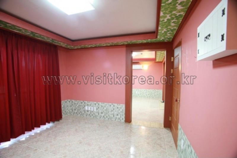 Jakcheonjung pension resortel - Goodstay  (12/25)