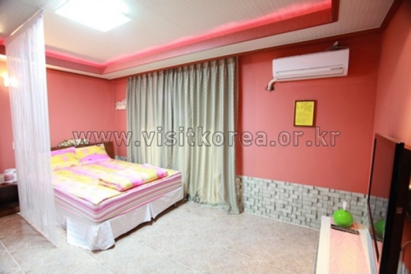 Jakcheonjung pension resortel - Goodstay  (16/25)