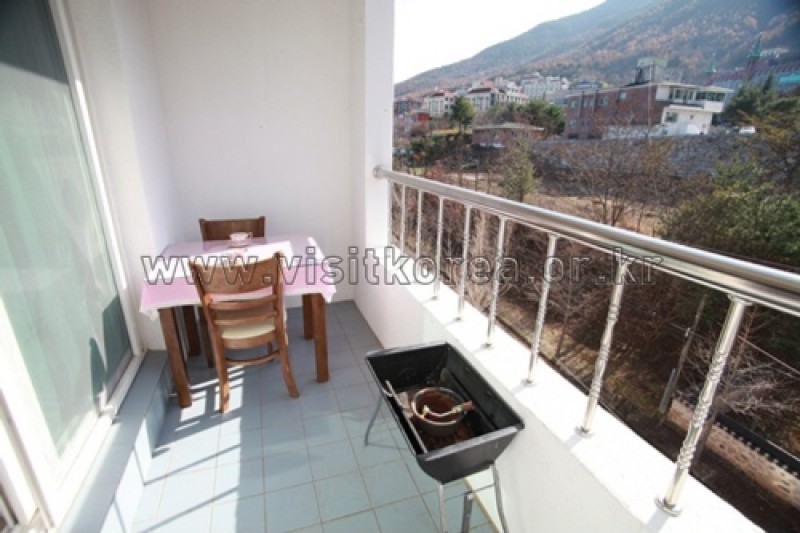 Jakcheonjung pension resortel - Goodstay  (19/25)
