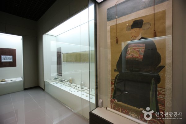 Suwon Museum