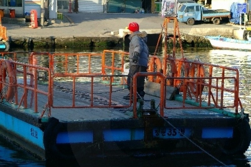 Abai Village Ferry  (5/11)