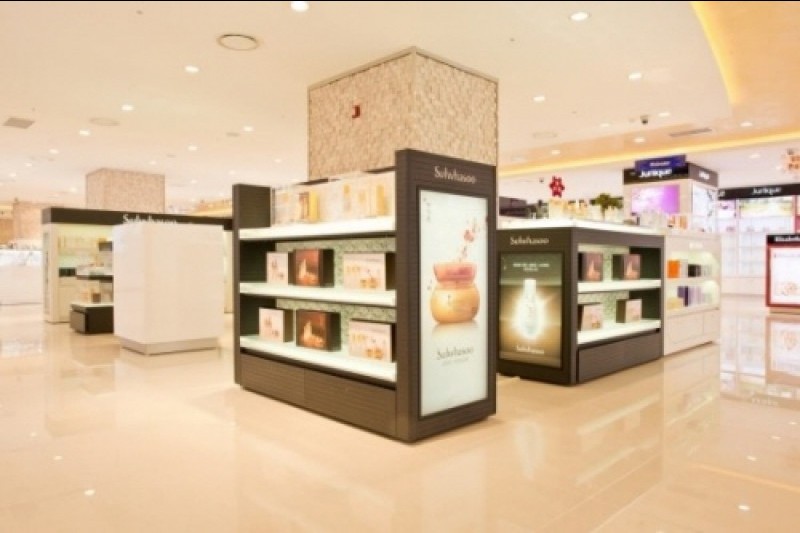 Encore Duty Free  (5/9)