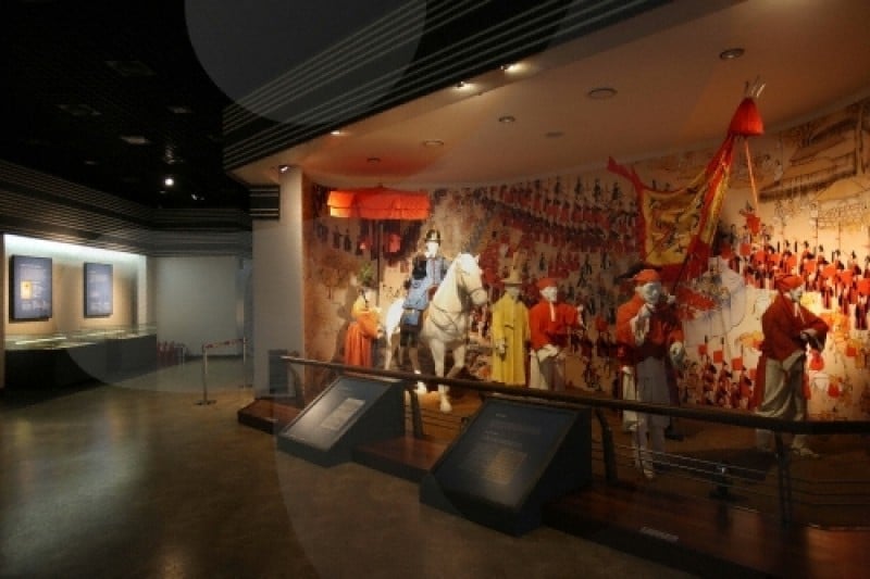 Suwon Hwaseong Museum  (3/46)