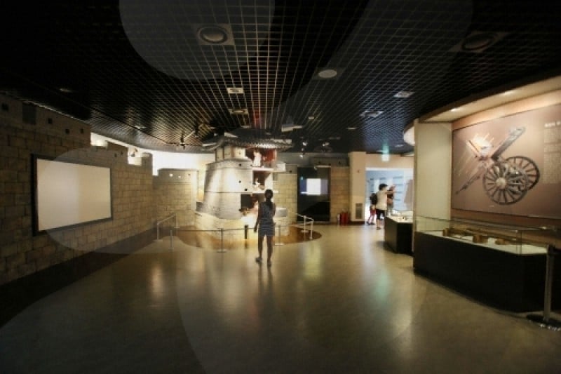 Suwon Hwaseong Museum  (27/46)