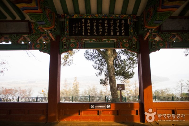 Hwaseokjeong Pavilion  (10/11)