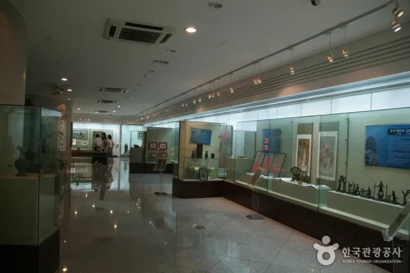 Korean-Chinese Cultural Center  (15/15)