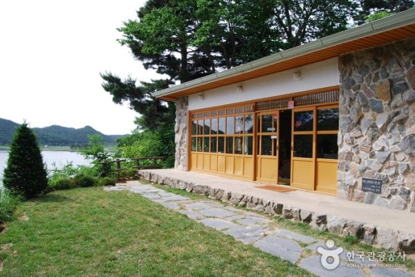 Villa of Rhee Syngman