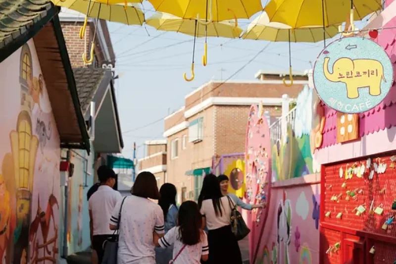 Songwol-dong Fairy Tale Village  (4/16)