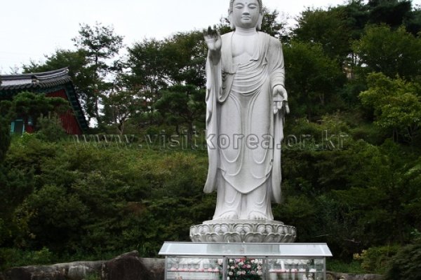 Yeongpyeongsa Temple