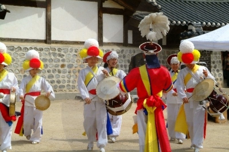Five Nobleman’s Seollal Feast of Namsangol Hanok Village  (2/7)