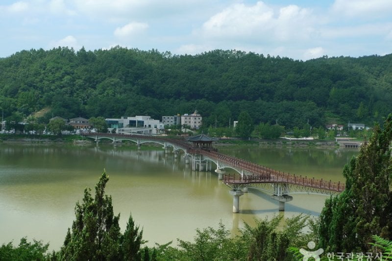 Woryeonggyo Bridge  (10/26)