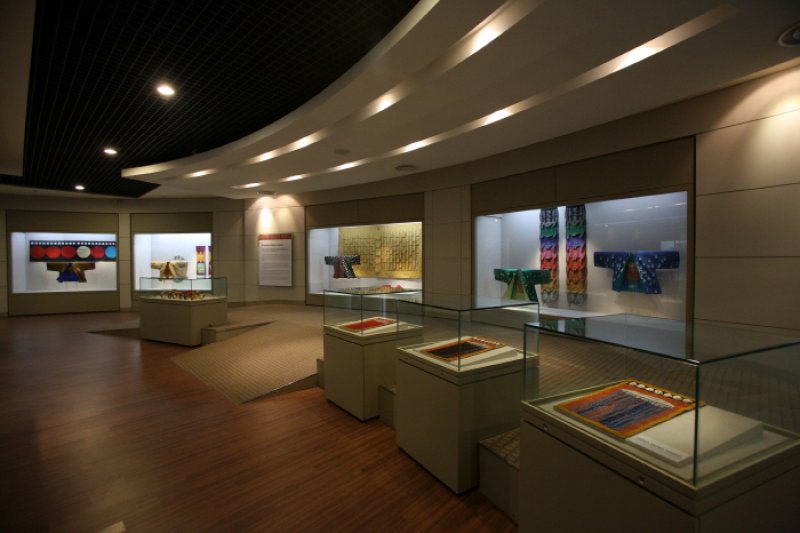 Sookmyung Women's University Chung Young Yang Embroidery Museum (숙명여자대학교 정영양자수박물관 (서울)) (4/6)