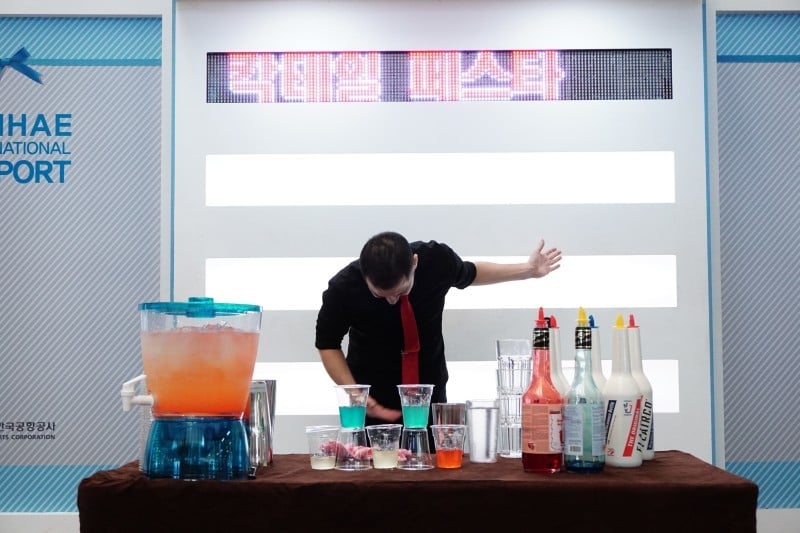 Culture is Here!atGimhae International Airport Cocktail performance heldas a seasonal festival by the Korea Airports Corporation (21/31)
